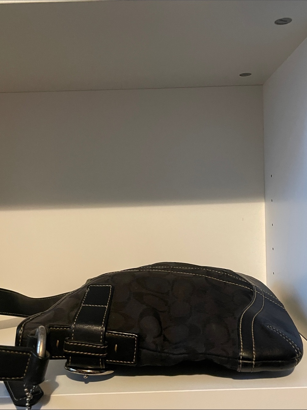 Vintage Coach Black Signature Canvas Shoulder Bag - Picture 5 of 12